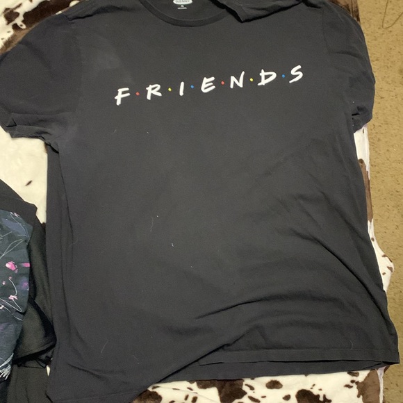 Band tees and graphic tees - Picture 4 of 6